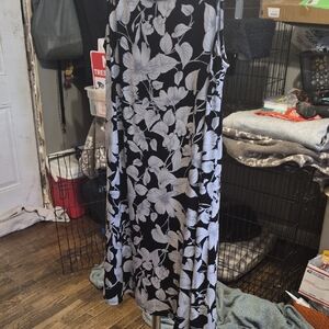 Amazon Essentials Monochrome Floral Midi Dress